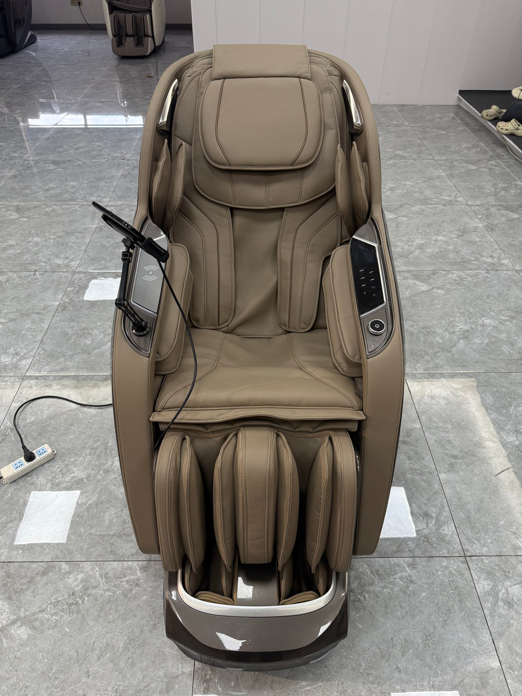 Elvione Luxe L1 - Signature Colour Edition